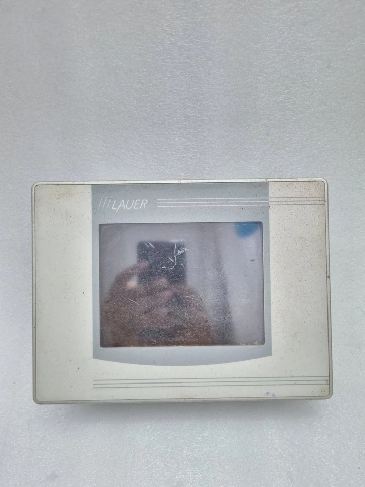 LAUER EPC X 550 EMBEDDED INDUSTRIAL PC HMI PANEL 24VDC WITH 128MB CARD EPCX550